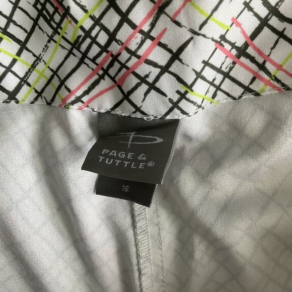 Page& Tuttle Women’s Bermuda/Golf Shorts White With Mixed Colors, Size 16. - Picture 6 of 7
